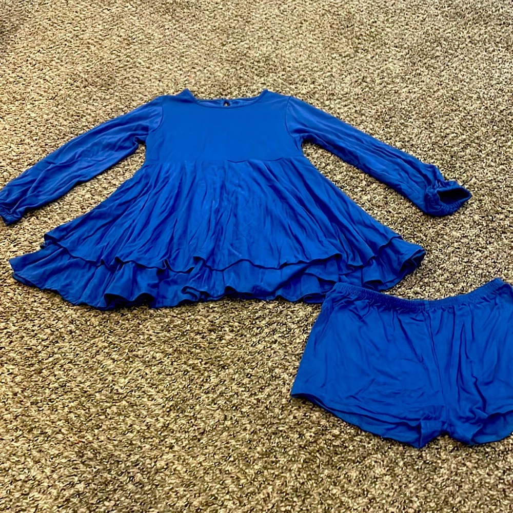Omi jo / well dressed wolf . Magic tunic set